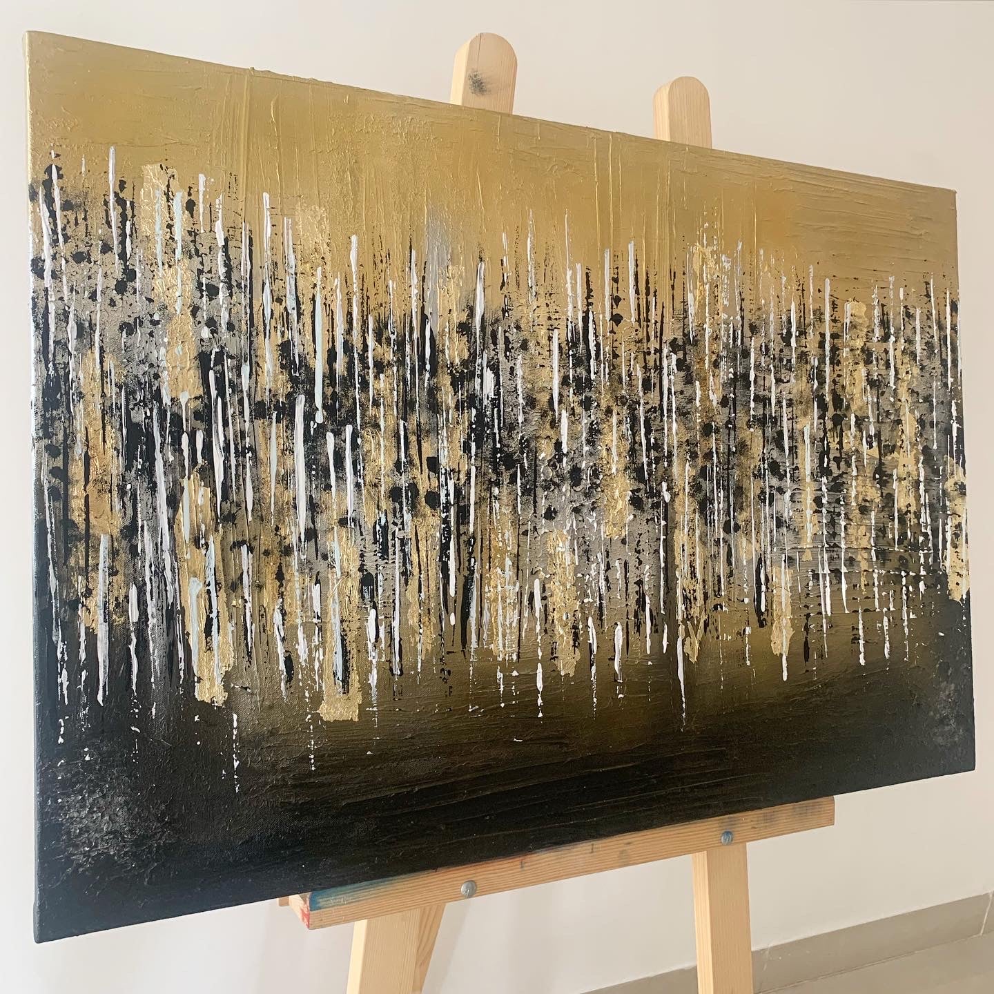 Let it Pour | Gold Leafing | 24x36"